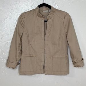 Chico’s 0 princess cut open front lined kaki lightweight jacket size small EUC